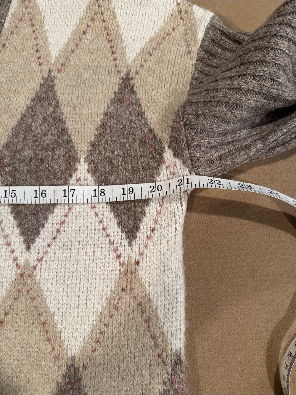 Rachel Zoe Taupe, Cream & Beige Argyle Button-Front Cardigan - Picture 6 of 9
